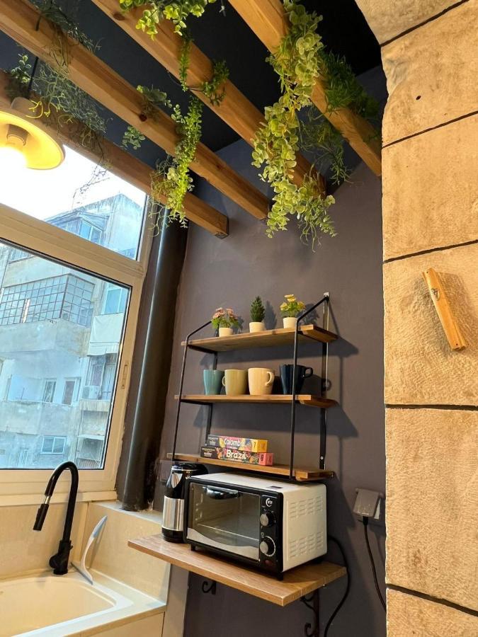 Central Ben Yehuda Apartment القدس المظهر الخارجي الصورة